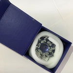 Load image into Gallery viewer, Crystal Lotus Flower Paperweight
