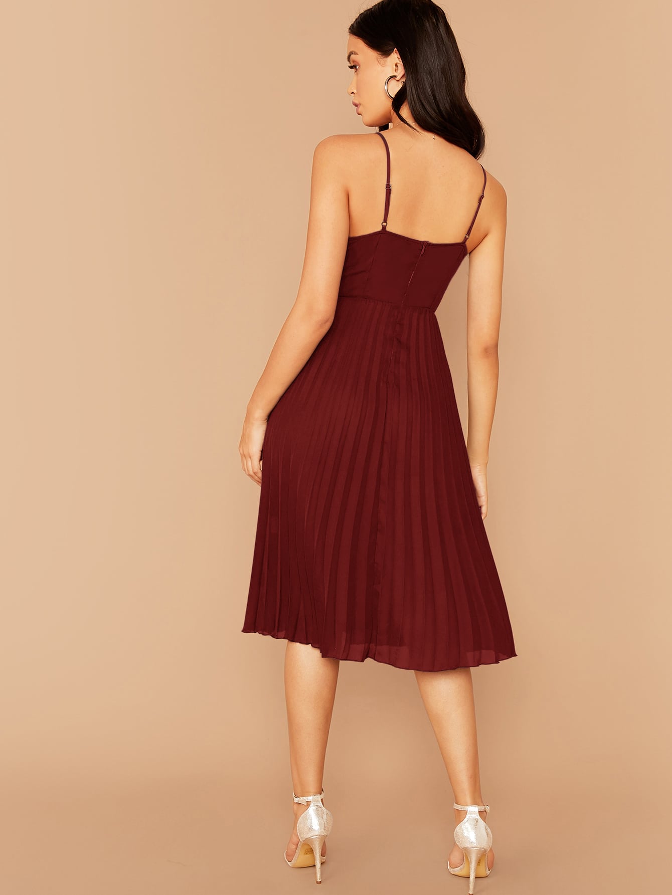  Scallop Trim Pleated Hem Cami Dress