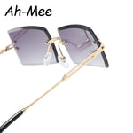 Load image into Gallery viewer, Fashion Rimless Rectangle Sunglasses
