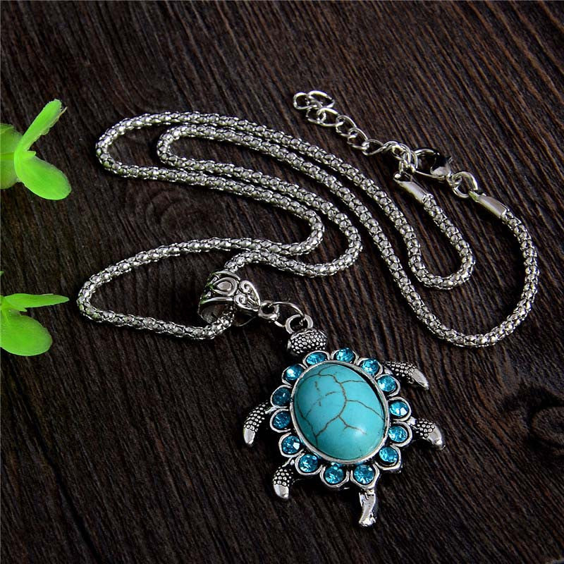 Free Shipping 1PC Women Jewelry Turquoise Rhinestone Turtle Tortoise Shaped Pendants Retro Necklaces Sweater chain