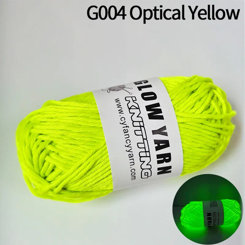 2022 Newest Functional Luminous Yarn Glow in the Dark Polyester Chunky Yarn 53m Long Knitting Wool Yarn for Crochet Sweater Hat