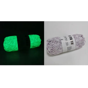 2022 Newest Functional Luminous Yarn Glow in the Dark Polyester Chunky Yarn 53m Long Knitting Wool Yarn for Crochet Sweater Hat