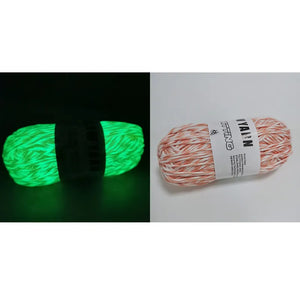 2022 Newest Functional Luminous Yarn Glow in the Dark Polyester Chunky Yarn 53m Long Knitting Wool Yarn for Crochet Sweater Hat