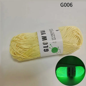 2022 Newest Functional Luminous Yarn Glow in the Dark Polyester Chunky Yarn 53m Long Knitting Wool Yarn for Crochet Sweater Hat